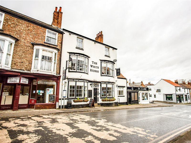 Oyo The White Horse, Ripon North Yorkshire Hotel Eksteriør billede