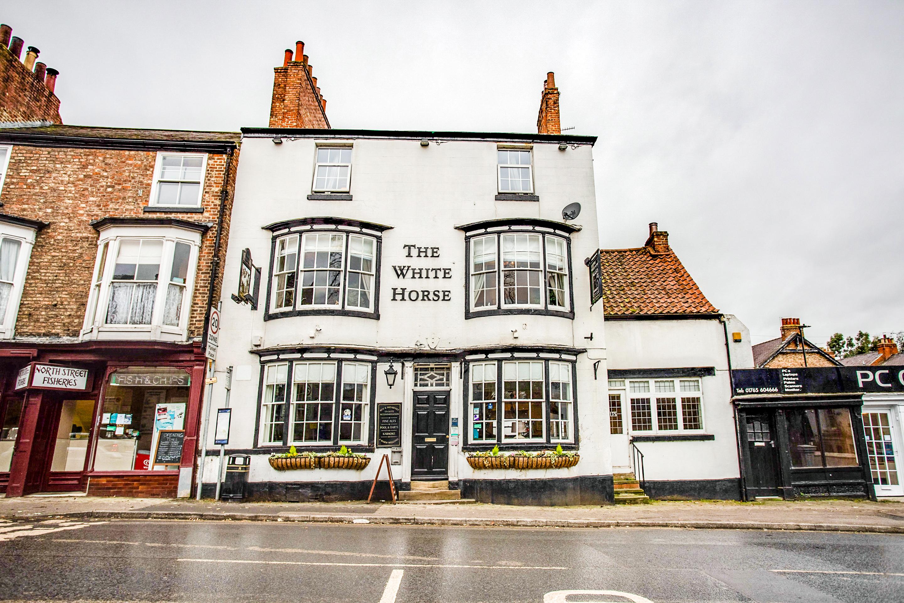 Oyo The White Horse, Ripon North Yorkshire Hotel Eksteriør billede