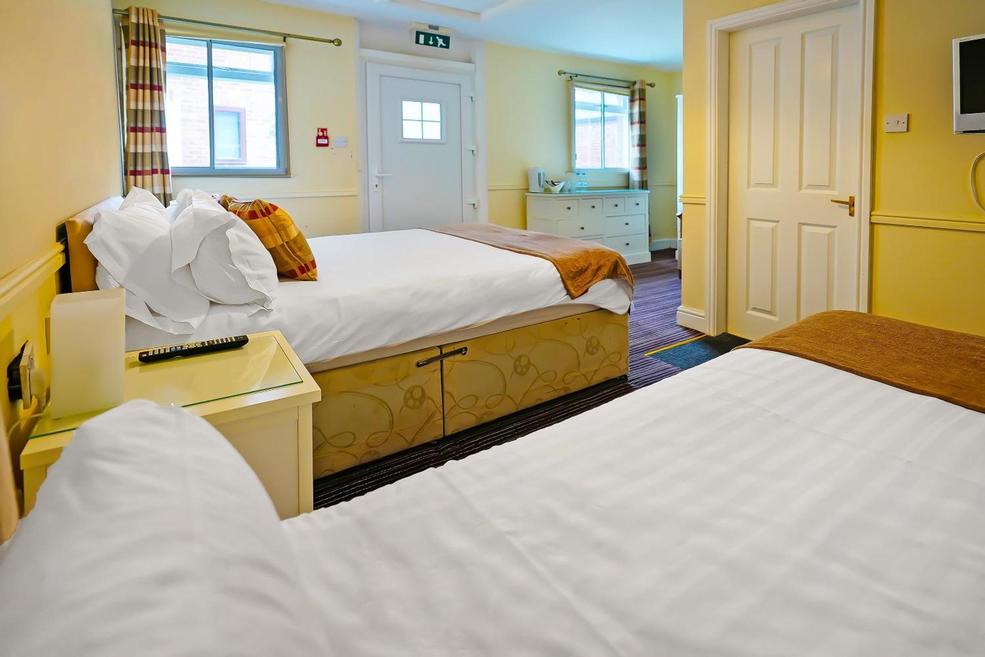 Oyo The White Horse, Ripon North Yorkshire Hotel Eksteriør billede